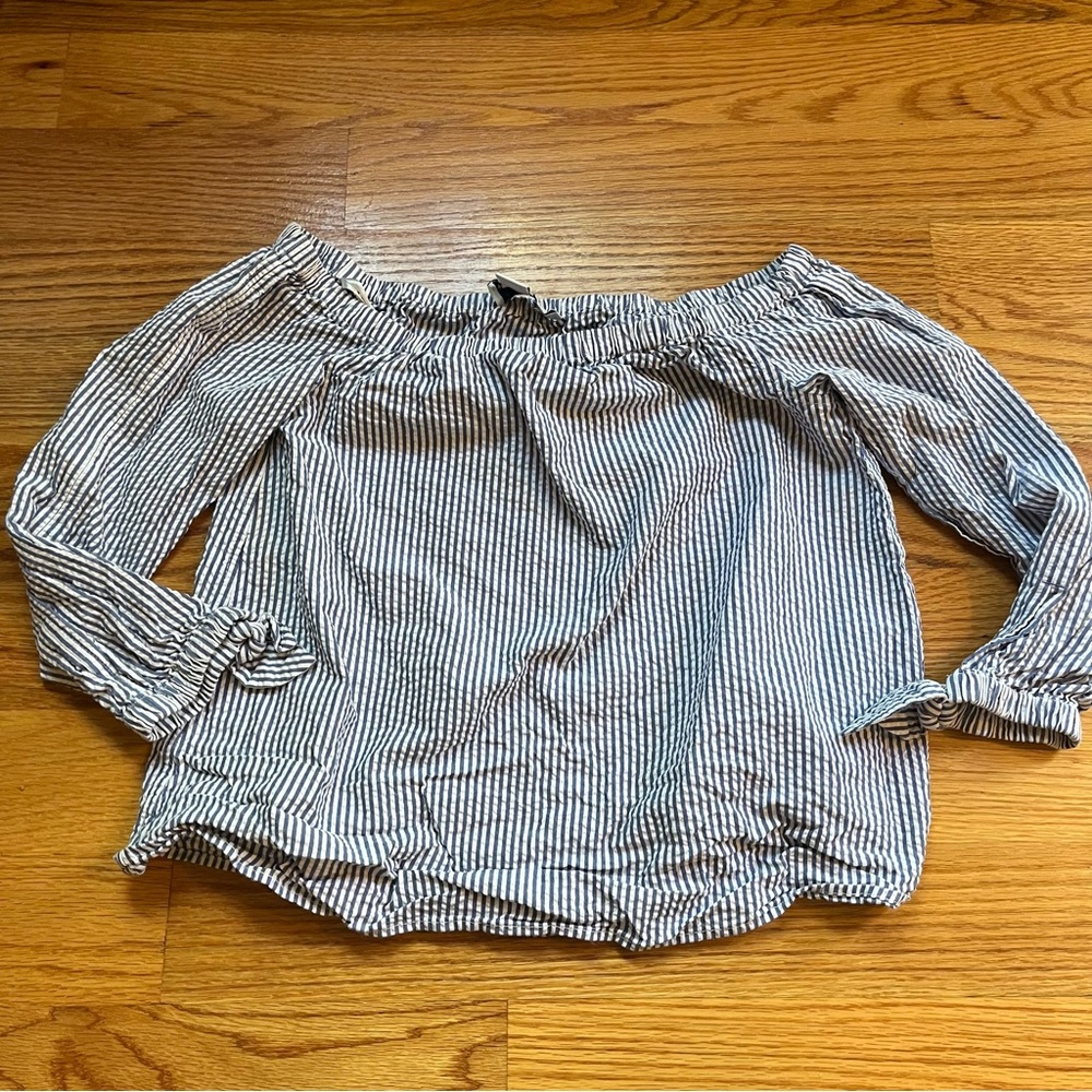 Vineyard Vines Women Off The Shoulder Top Seersucker Blue White Striped size 2
